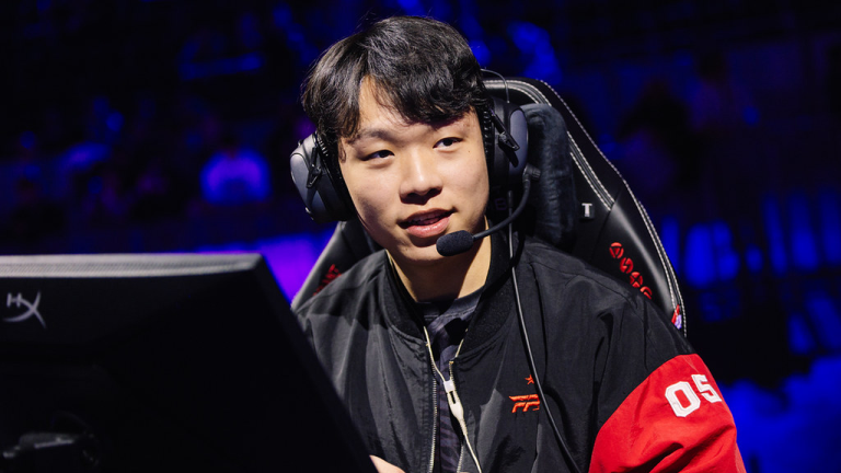 Translation: FunPlus Phoenix besegrar JDG 2-0 i VCT China Stage 2