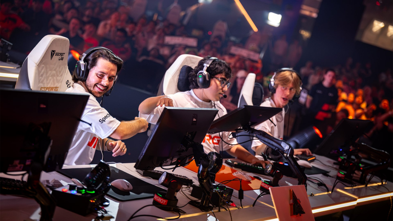 De EWC finale geeft 100 Thieves en NRG een druk test zonder verbergplek
