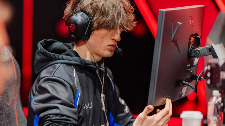 ENVY defeat Sentinels in two Americas play-in maps