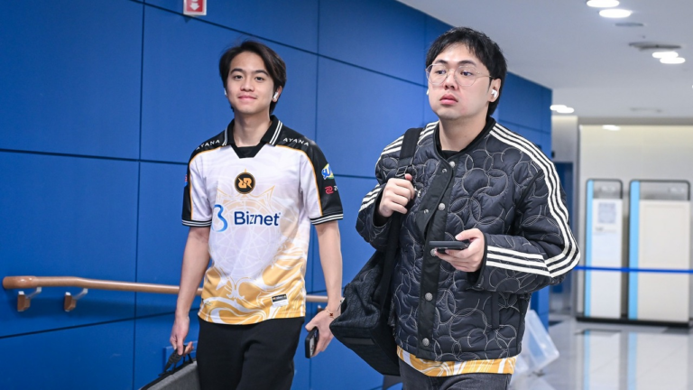 Sharper Esports slog RRQ 2-1 efter en tung förlust på Sunset